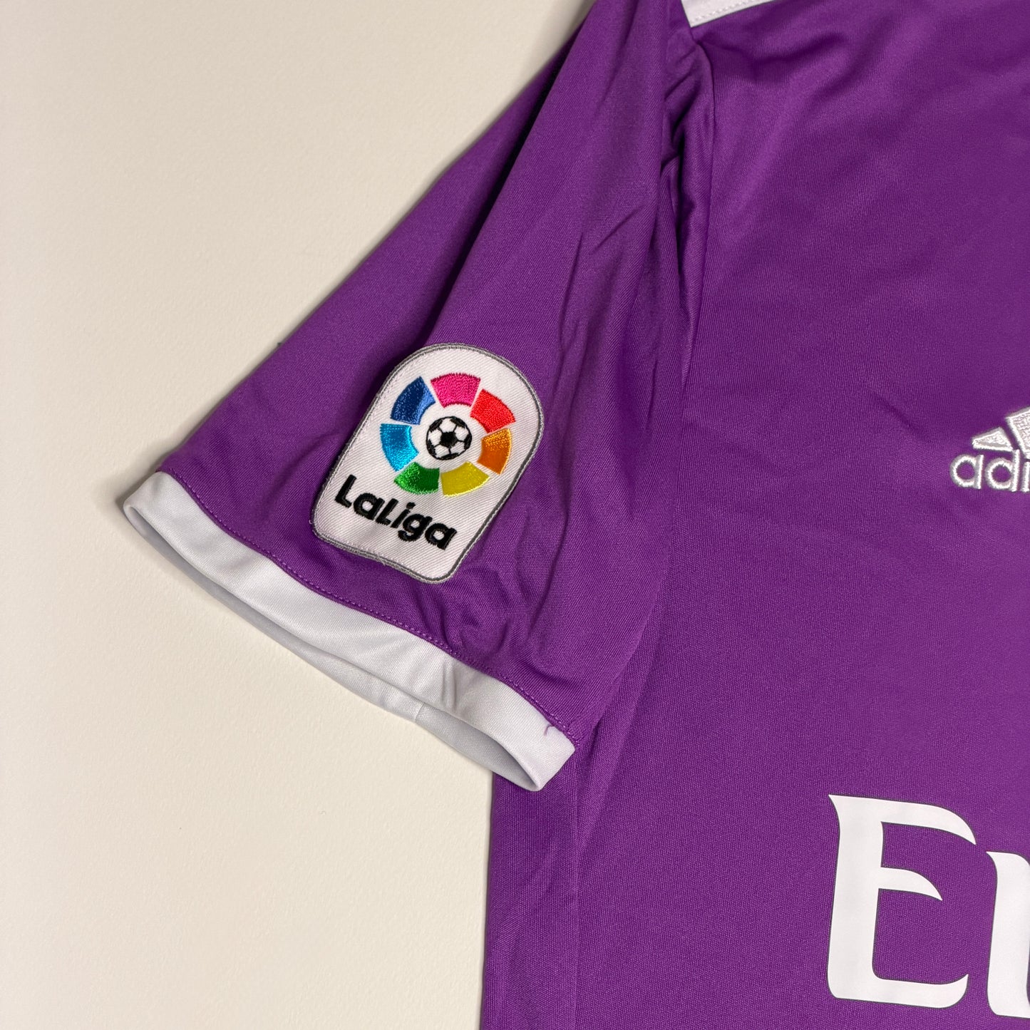 2016-17 Real Madrid Away (S)