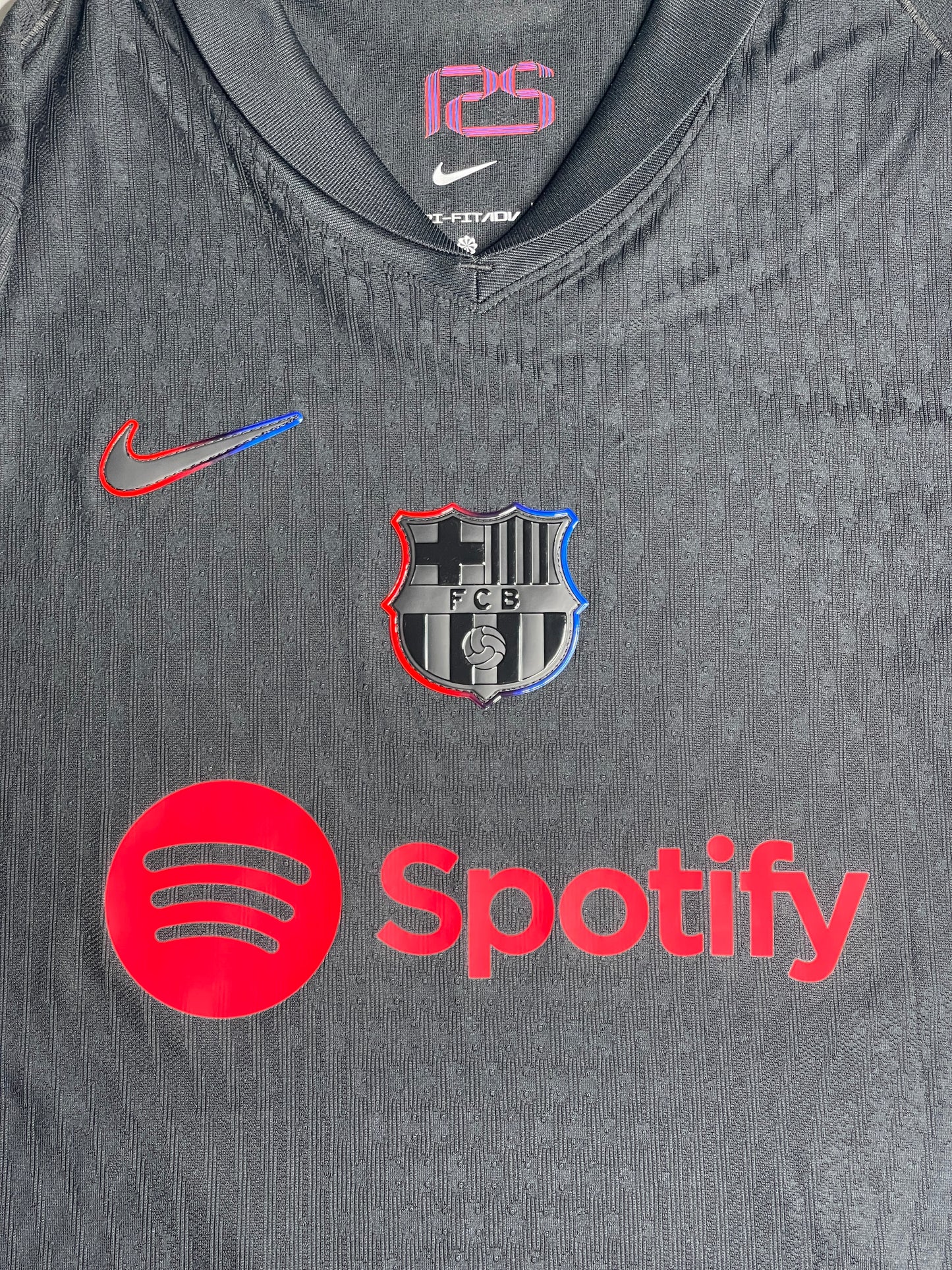 2024-25 Barcelona Away  Player Version - Lamine Yamal #19 (L)