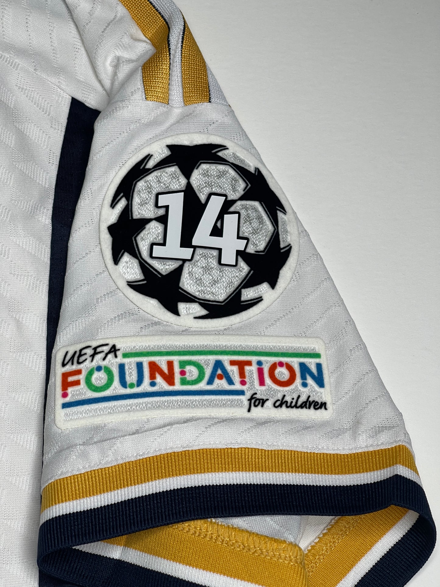 2023-24 Real Madrid Home Player Version - Bellingham #5 (M)